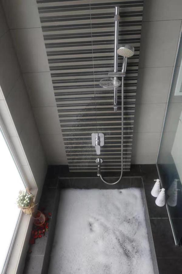 Cozy Suite Starbus! Zetapark! Above Shopping Mall! Free Wifi Free Parking Kuala Lumpur Ngoại thất bức ảnh