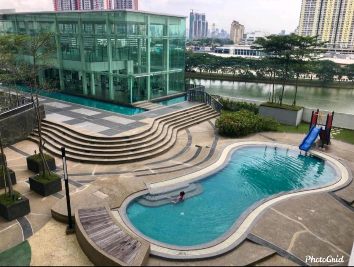 Cozy Suite Starbus! Zetapark! Above Shopping Mall! Free Wifi Free Parking Kuala Lumpur Ngoại thất bức ảnh